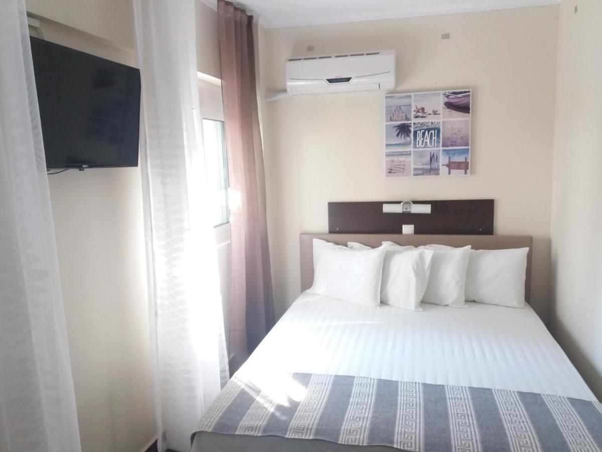 Hotel Alexandros II Торони Екстериор снимка