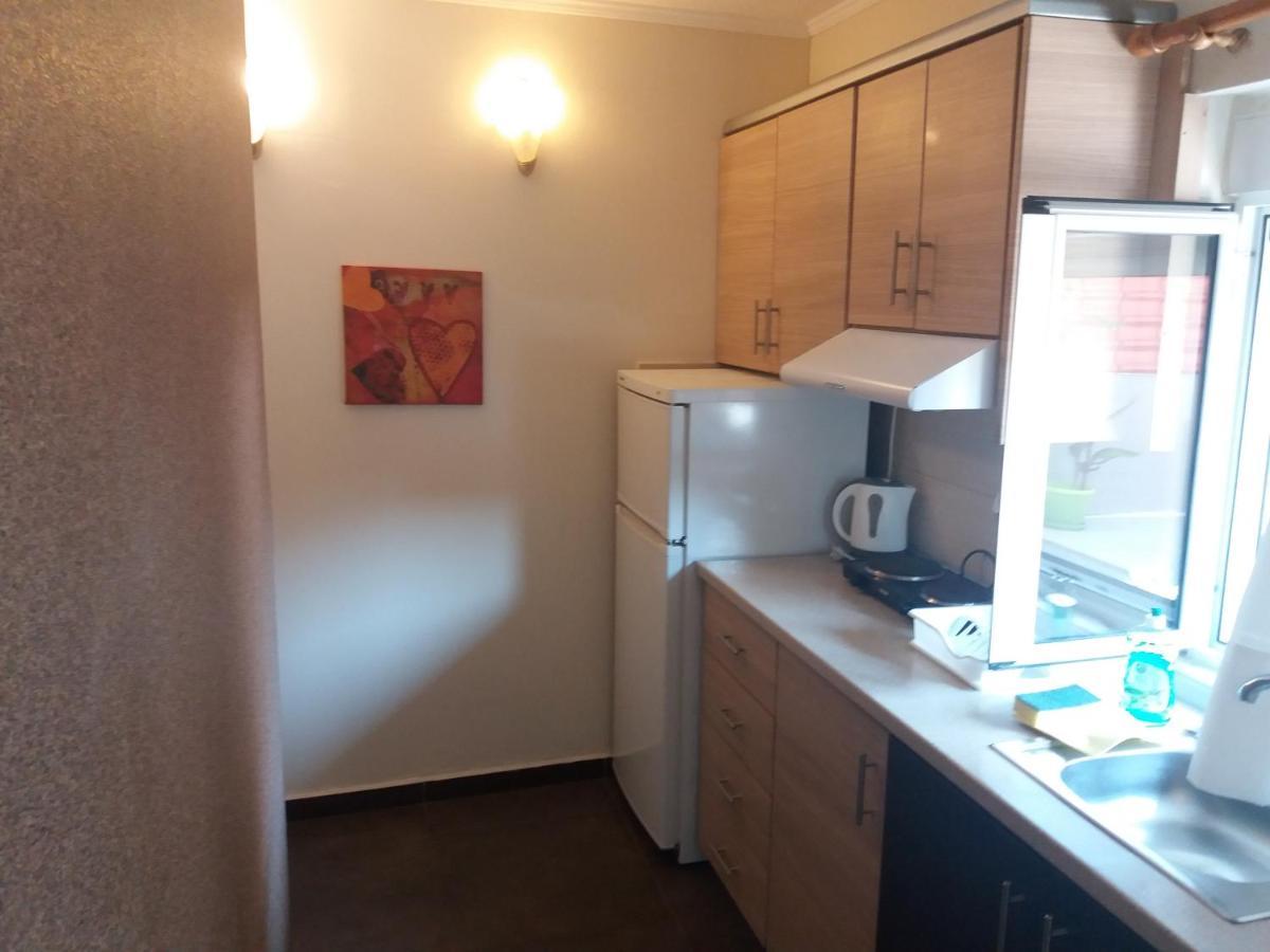 Hotel Alexandros II Торони Екстериор снимка