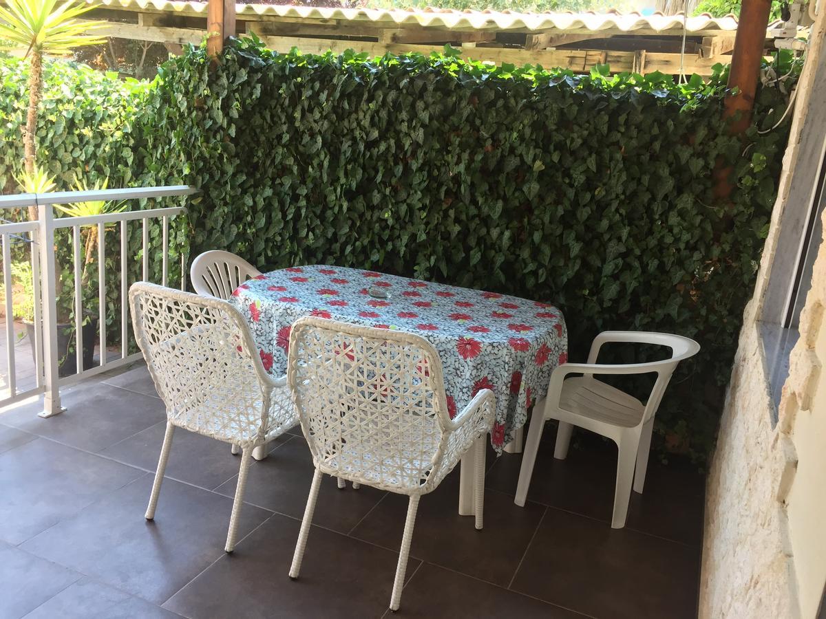 Hotel Alexandros II Торони Екстериор снимка